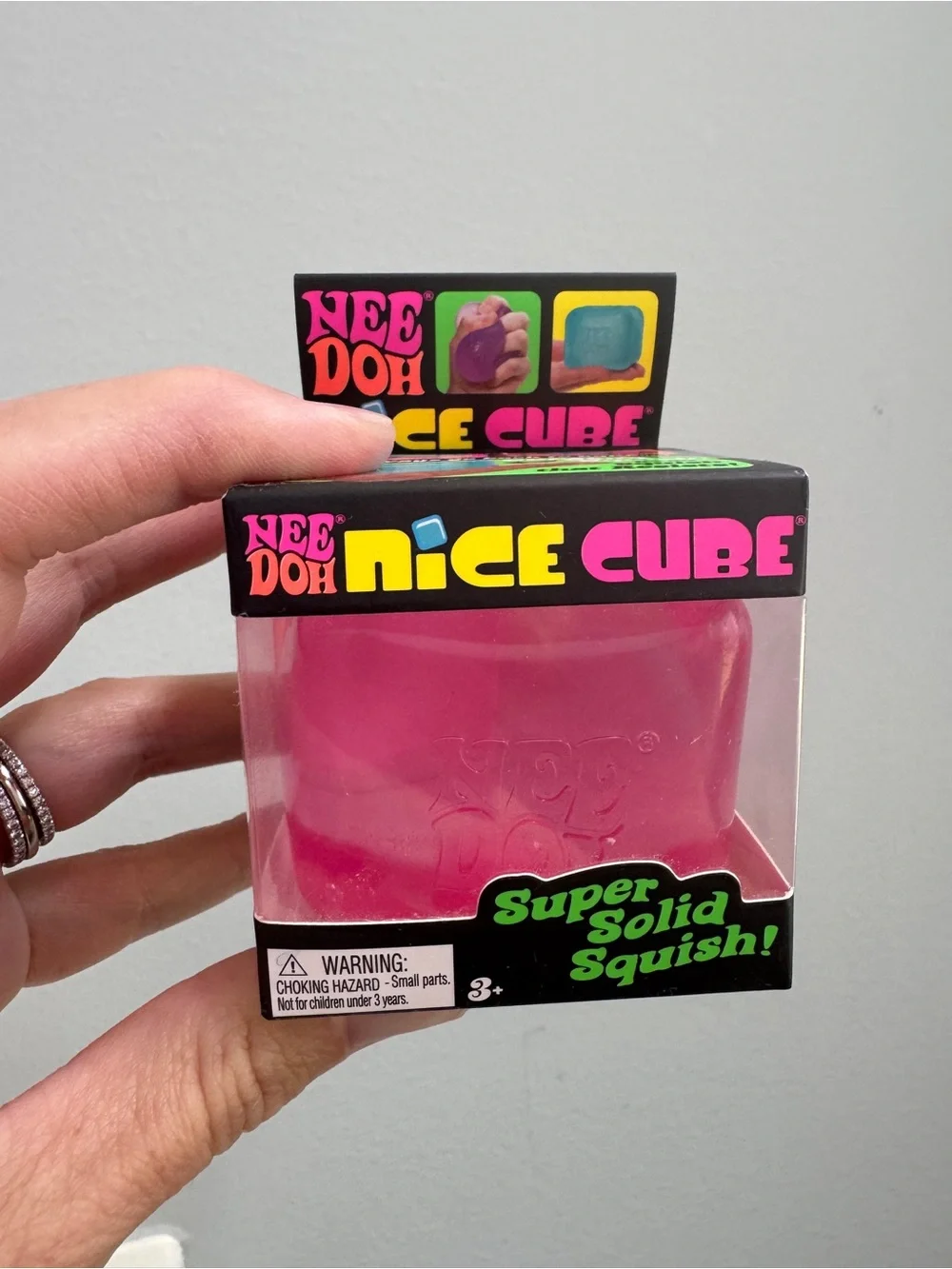 Nice Cube Super Solid Squish - Pink